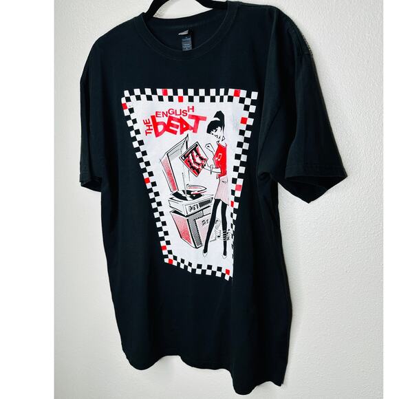The English Beat Black Short Sleeve Black White Red Graphic Tee XL - Picture 5 of 13